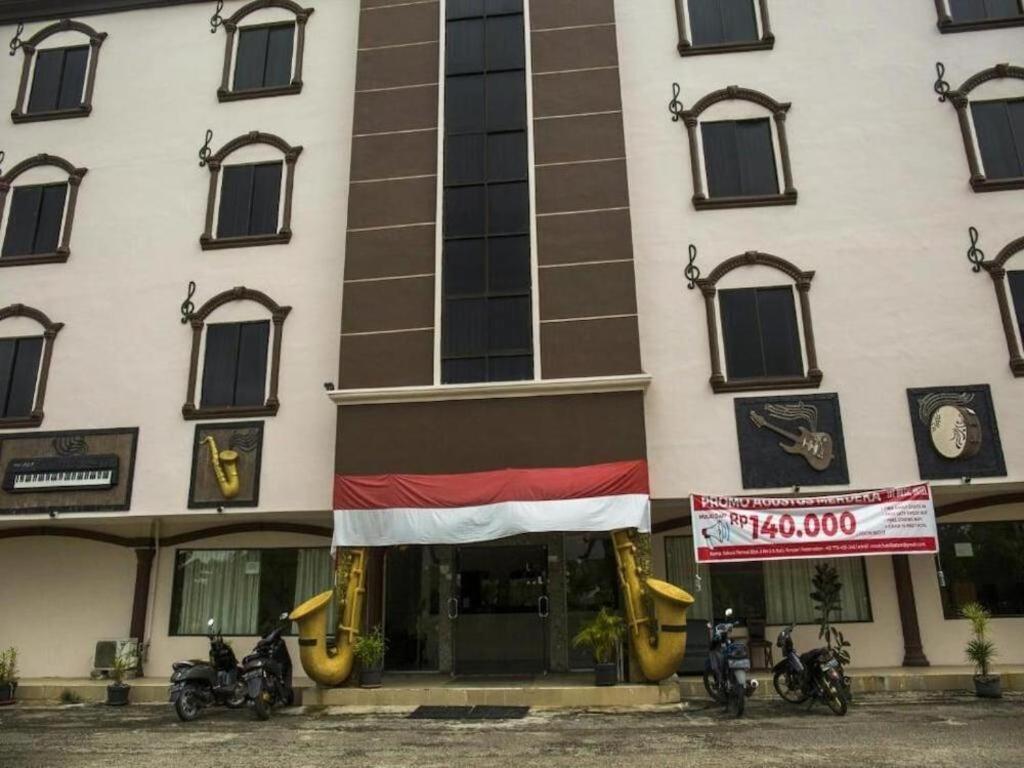 The Music Hotel Kangboi Екстериор снимка