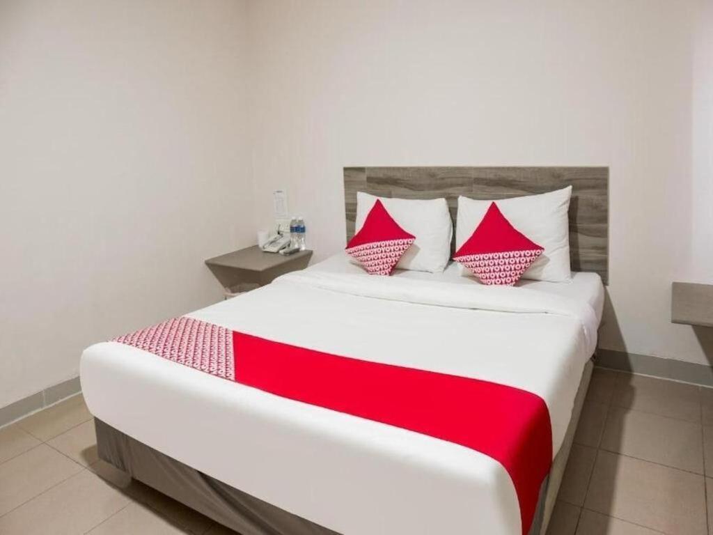 The Music Hotel Kangboi Екстериор снимка